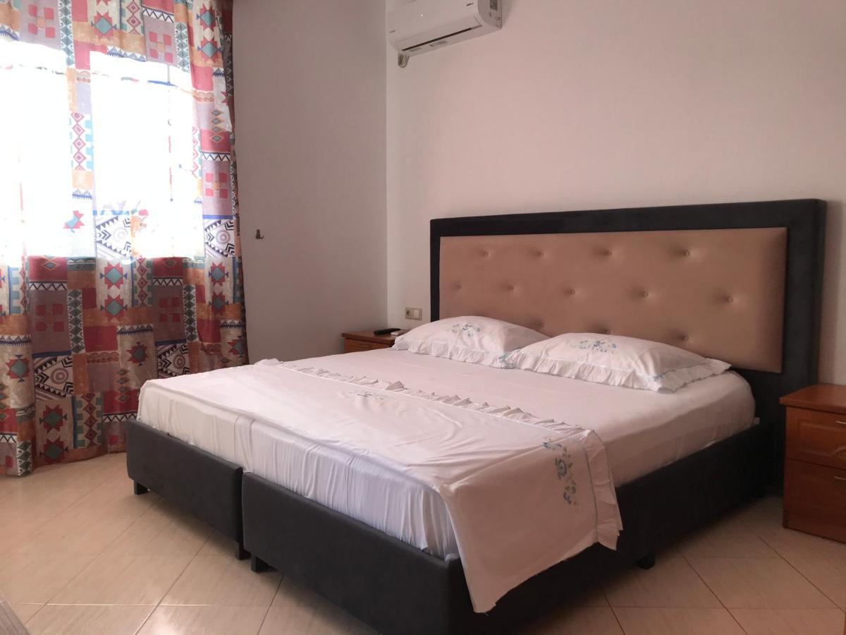 Elti Apartment Sarande Exterior photo