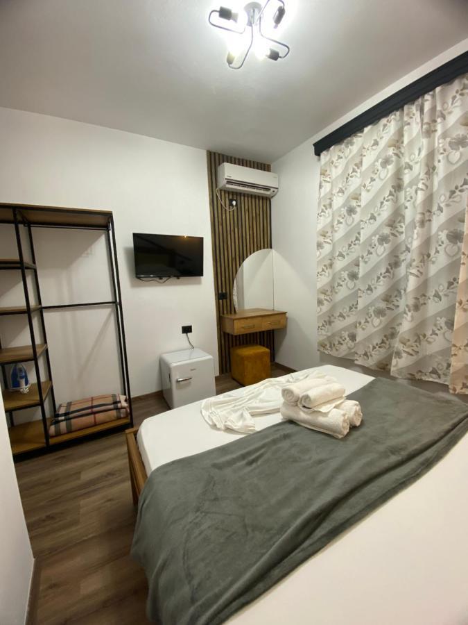 Elti Apartment Sarande Exterior photo