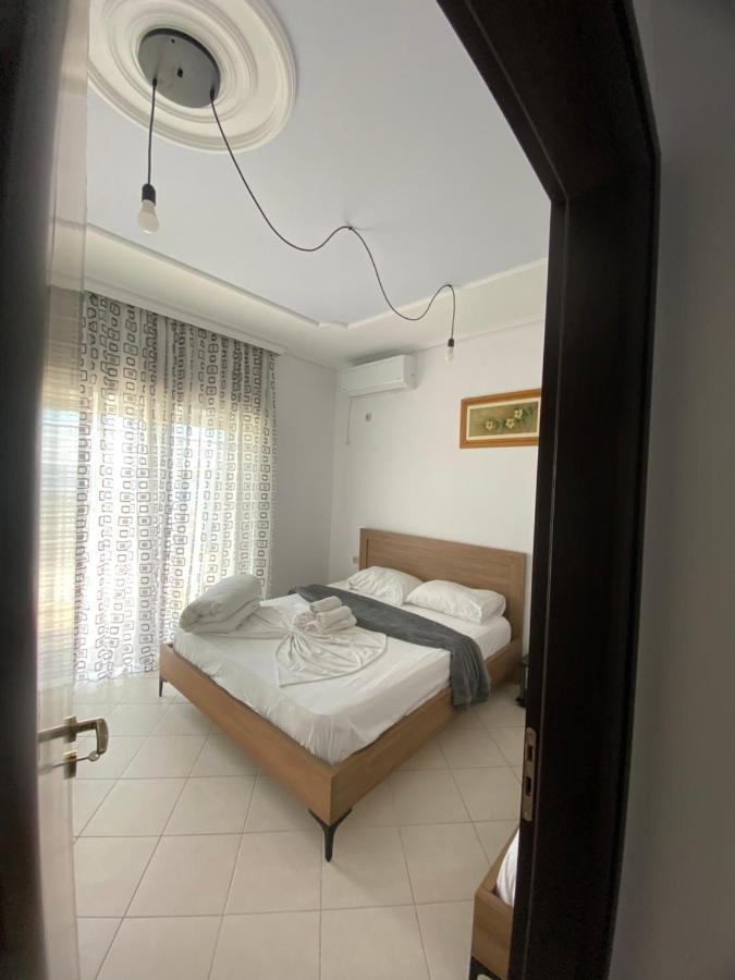 Elti Apartment Sarande Exterior photo